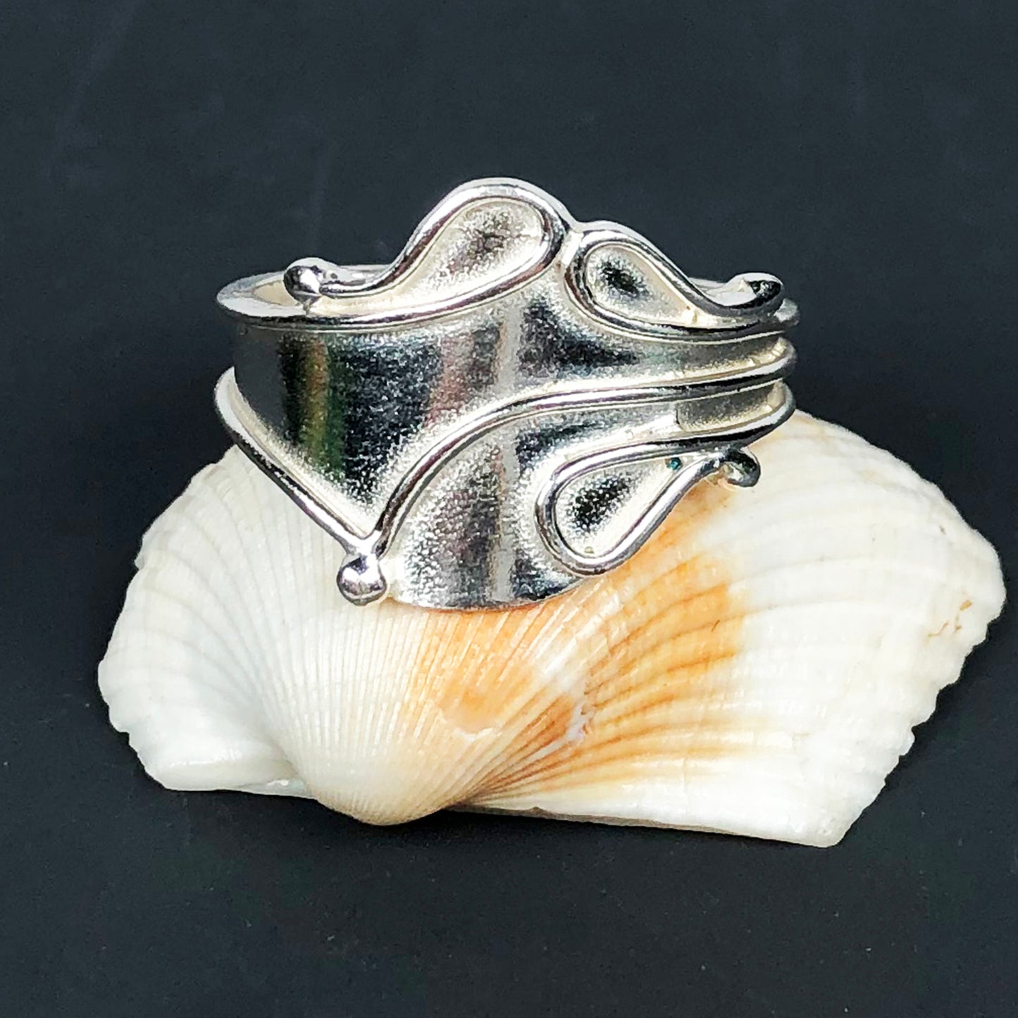 Tibet Sliver Ring for women and Girls stylish skin friendly nickle free,allure Design