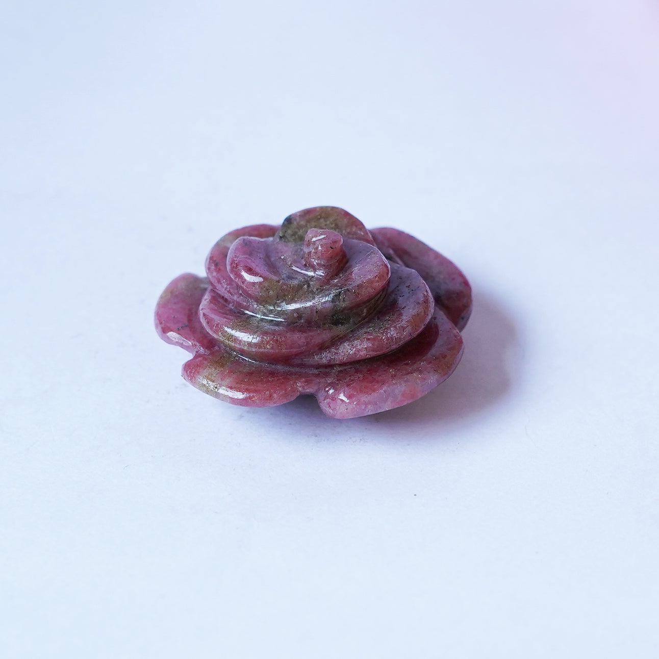 Fashionable Red Jasper Rose Carving