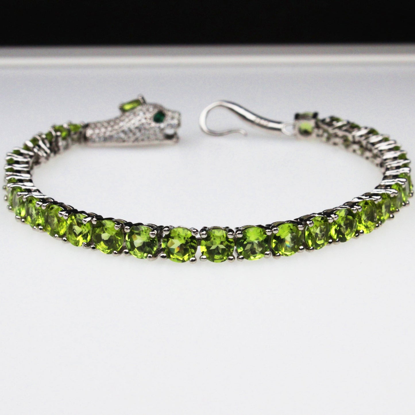 Gorgeous Green Peridot Sterling Silver Bracelet