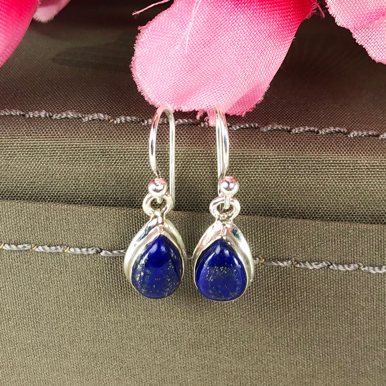 Gorgeous Blue Lapis Lazuli Sterling Silver Earring