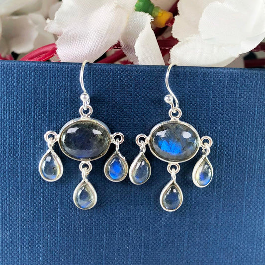 One of a kind Blue Flash Labradorite Sterling Silver Earring